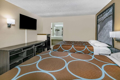 Super 8 by Wyndham Moss Point image 4